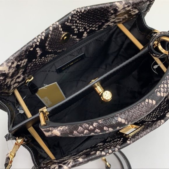 Michael Kors Penelope Medium Top Handle Satchel Black - Picture 12 of 15